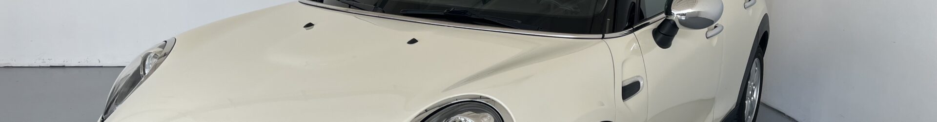 Mini One IV 1.2 5p CAMBIO AUTOMATICO – UNICO PROPRIETARIO – OK NEOPATENTATI – TAGLIANDI CERTIFICATI – DOPPIO TRENO DI GOMME