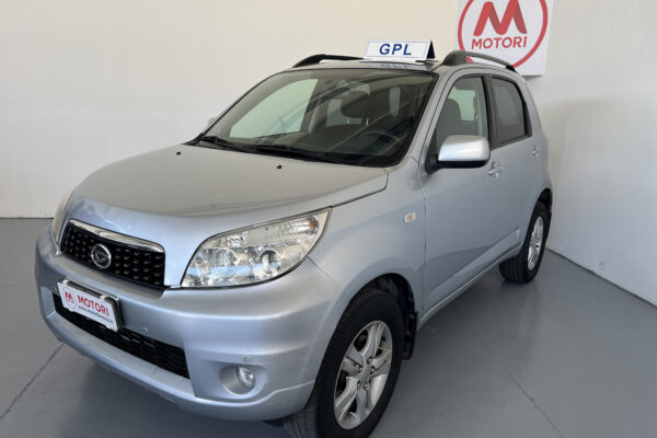 DAIHATSU TERIOS 1.5 GPL 4WD anno 2009 – 1