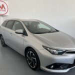 TOYOTA AURIS Touring Sports 1.8 Hybrid Lounge cvt ibrida anno 2017 – UNICO PROPRIETARIO – TAGLIANDI TOYOTA – OK NEOPATENTATI – 5 TOYOTA AURIS Touring Sports 1.8 Hybrid Lounge cvt ibrida anno 2017 – UNICO PROPRIETARIO – TAGLIANDI TOYOTA – OK NEOPATENTATI – 5